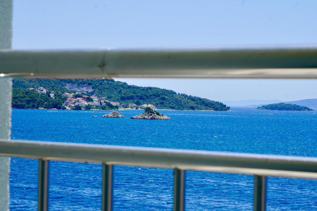 Trogir-Luxury Villa Sapphirus Seget Vranjica Buitenkant foto
