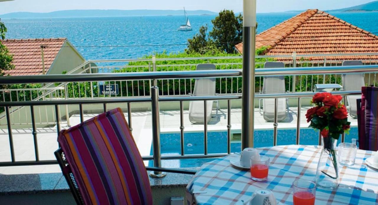 Trogir-Luxury Villa Sapphirus Seget Vranjica Buitenkant foto